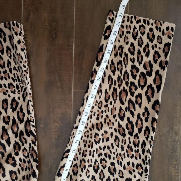 FRAME Cheetah Print Tux High Rise Cropped Pants 8 - Picture 4 of 5